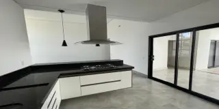 Casa condomínio piemonte 