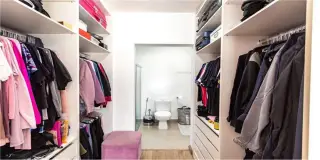 Sobrado triplex condomínio terra magna 