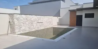Casa condomínio jardins di roma 