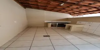 Sobrado centro 