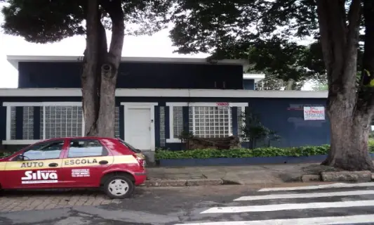 Casa comercial