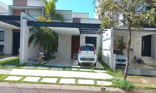 Casa condomínio montreal  