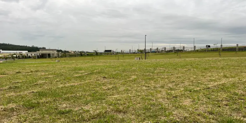 Terreno condomínio  vila dos pinheiros  - Foto 0